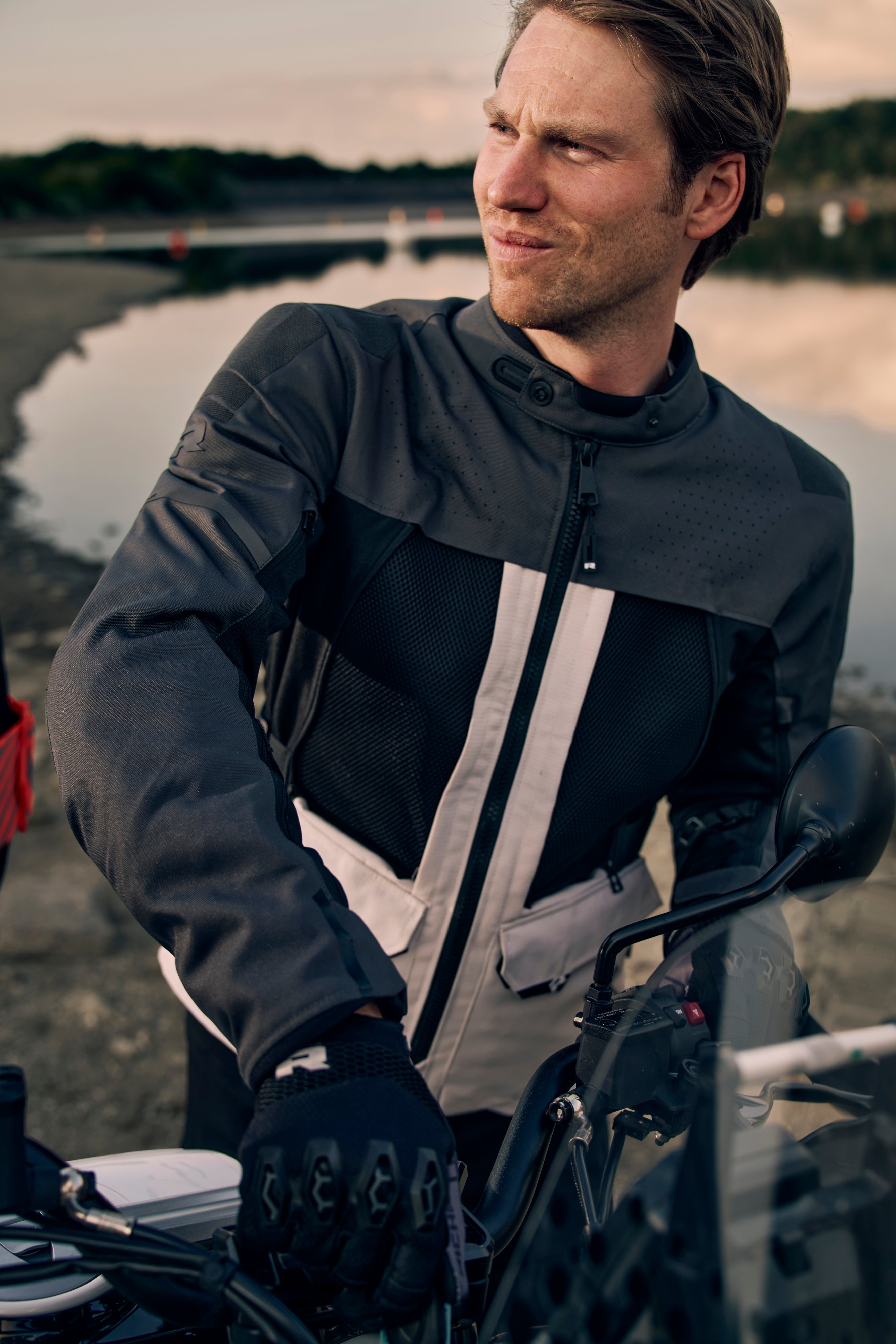 D3O BACK PROTECTOR CENTRAL | Richa USA